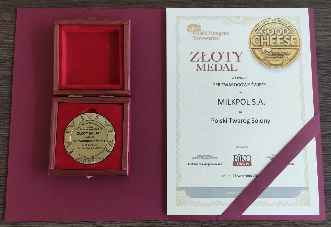 Złoty medal - Polski twaróg solony – w kategorii Ser twarogowy świeży